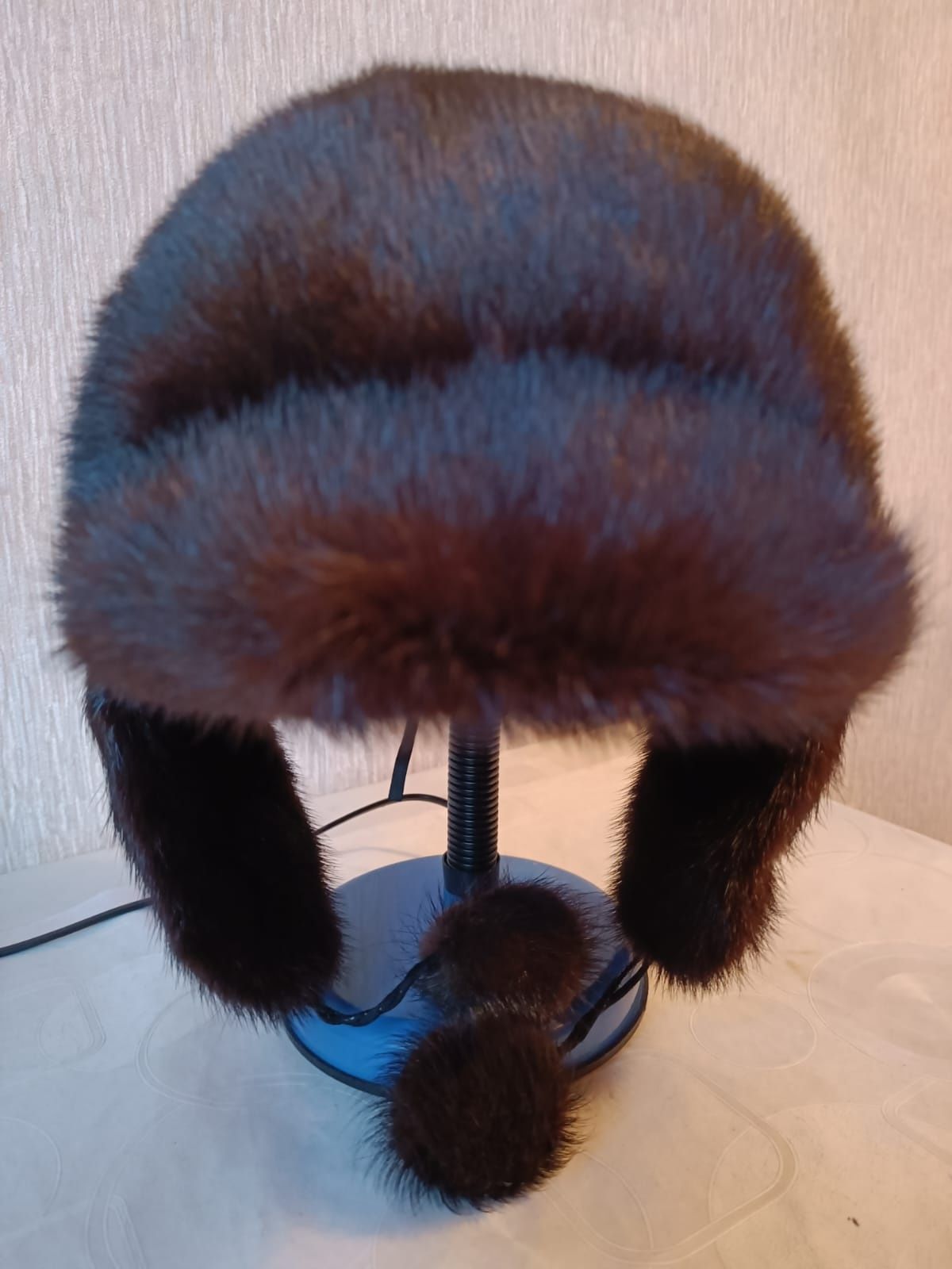 Продам шапку норковую