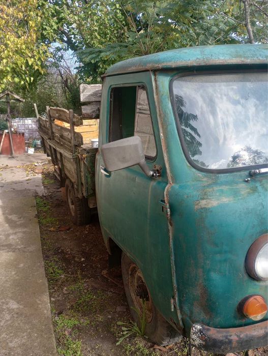 Продава се УАЗ 452
