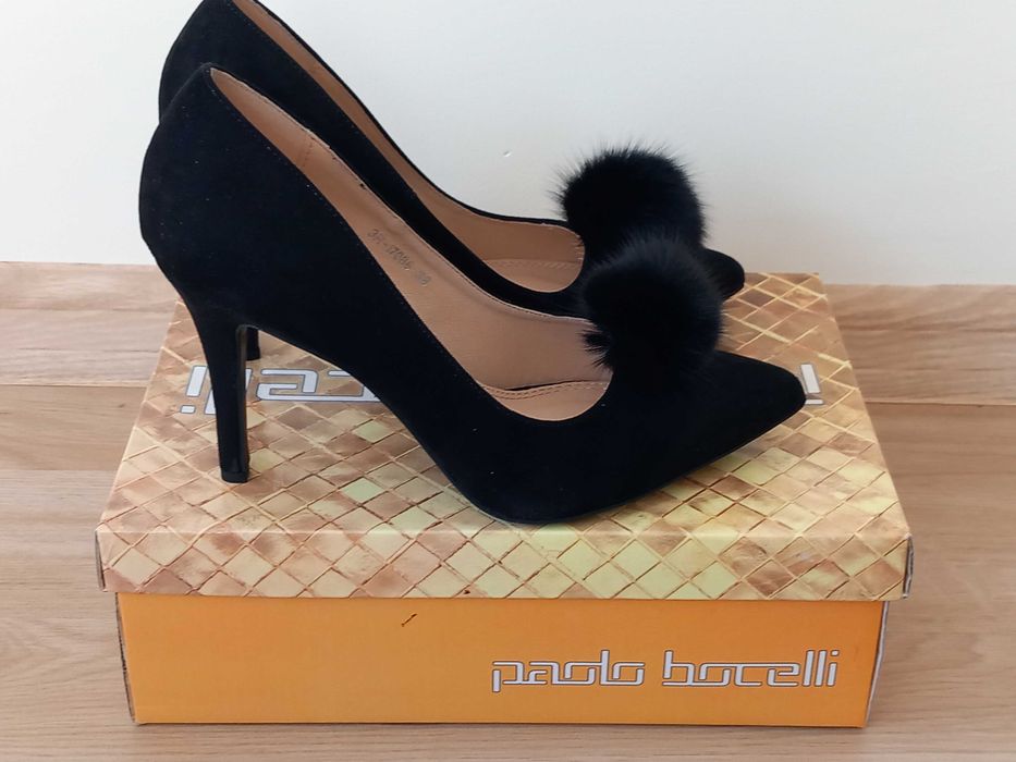 Нови дамски обувки 38