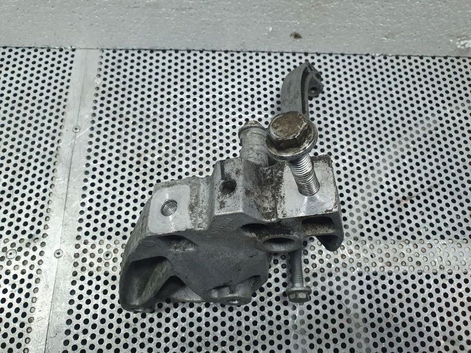 Suport cutie de viteze VOLKSWAGEN TOURAN 1T1, 1T2 2003 - 2010 TDI BKC, BLS, BXE 1K0199117AP