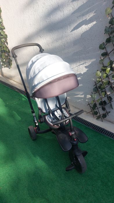 Tricicletă și cărucior pliabil SmarTrike