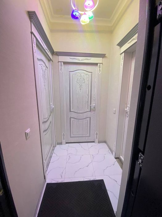 Samarqand Shahar Beruniy kuchasida 2xonali kvartira ijaraga beriladi