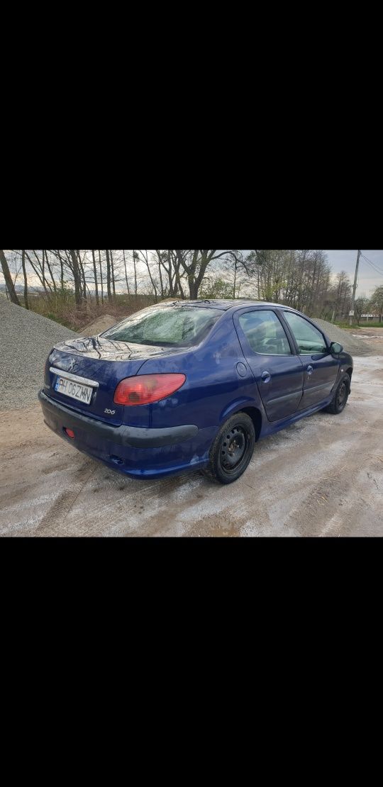 Peugeot 206 sedan