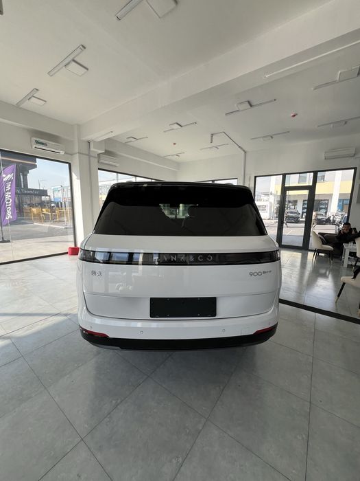 LYNK&Co 900 1.5 ultra