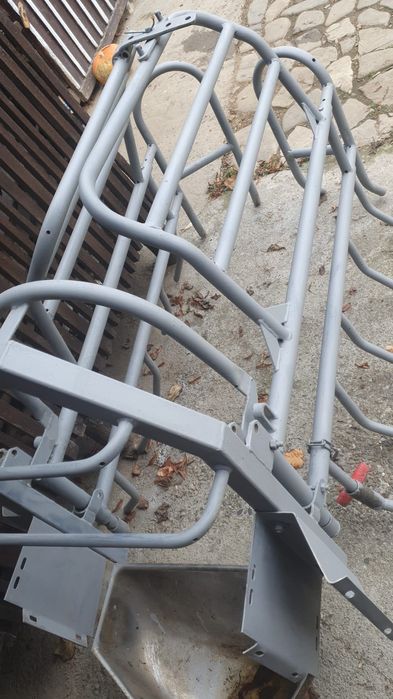 Boxă fătare scroafe