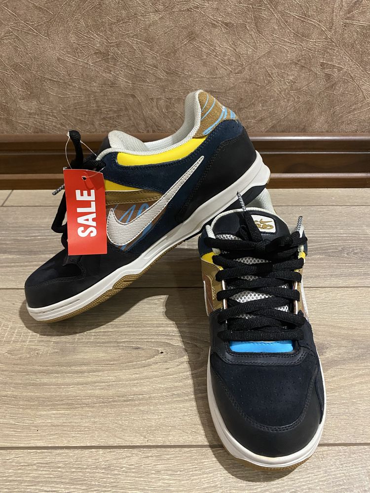 Nike кроссовки размер 10 - 44