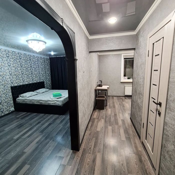 Толстого 82 (47) (ТД Квазар, Светотехника, Белый Ветер)