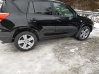 Vând Toyota RAV4