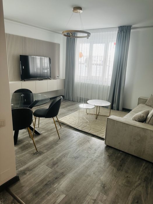 Apartament 2 camere zona Sesul de Sus