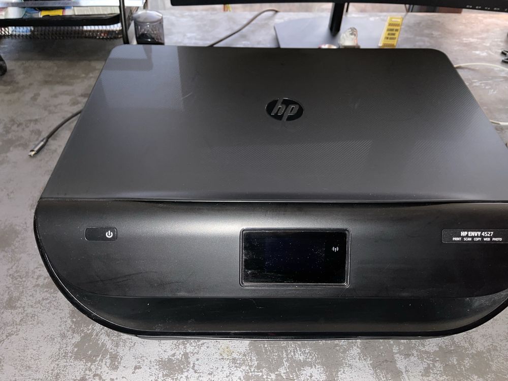 Принтер HP Envy 4527