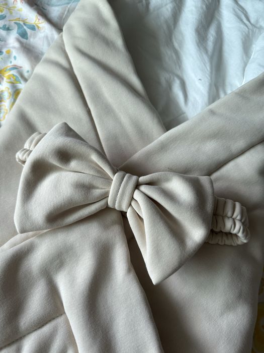 Конверт для выписки. Подойдет и мальчику и девочке