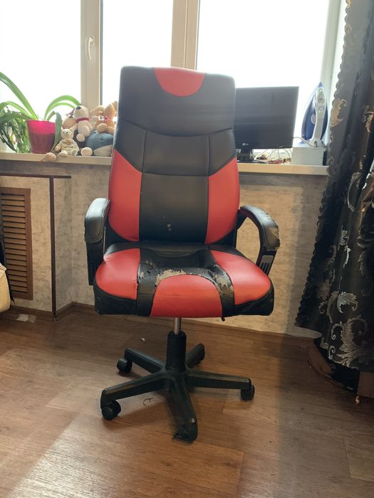 Продам стул компьютерный