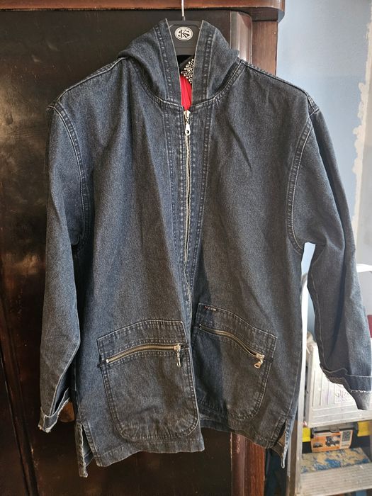 Пролетно дънково яке с качулка