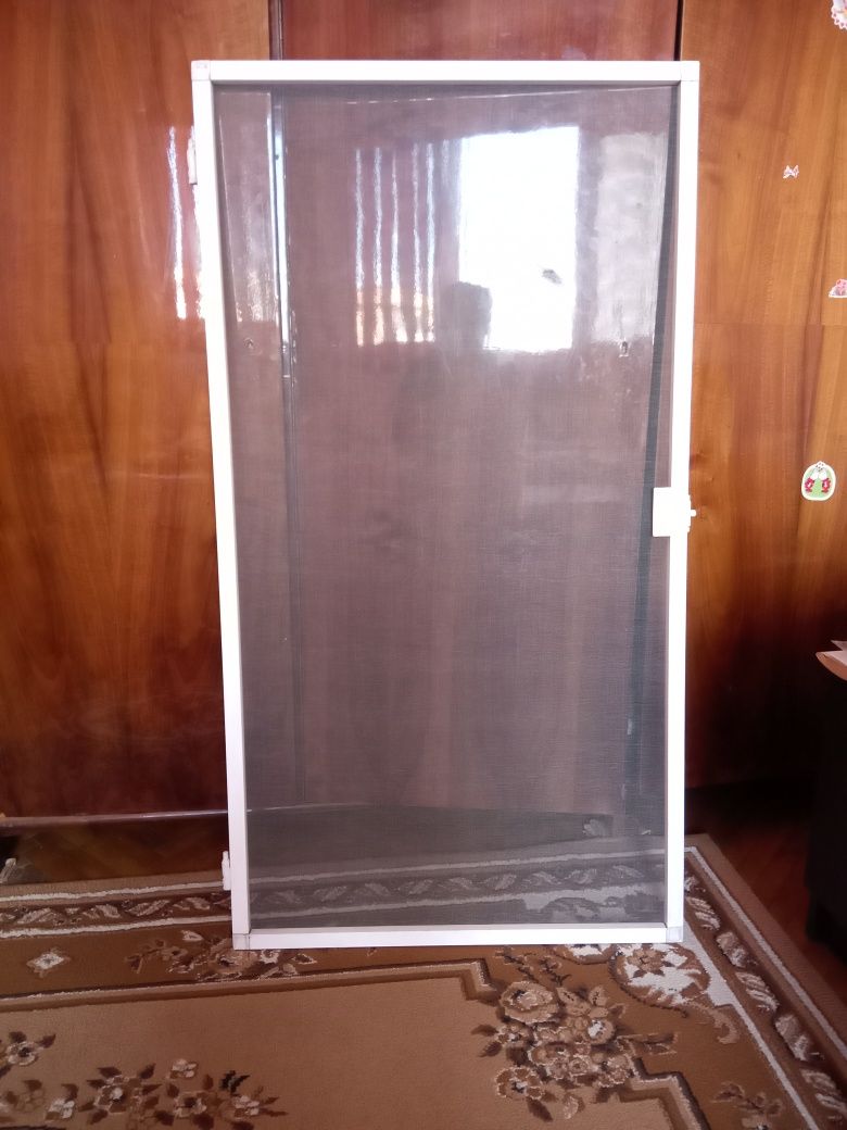 Sită pentru geam