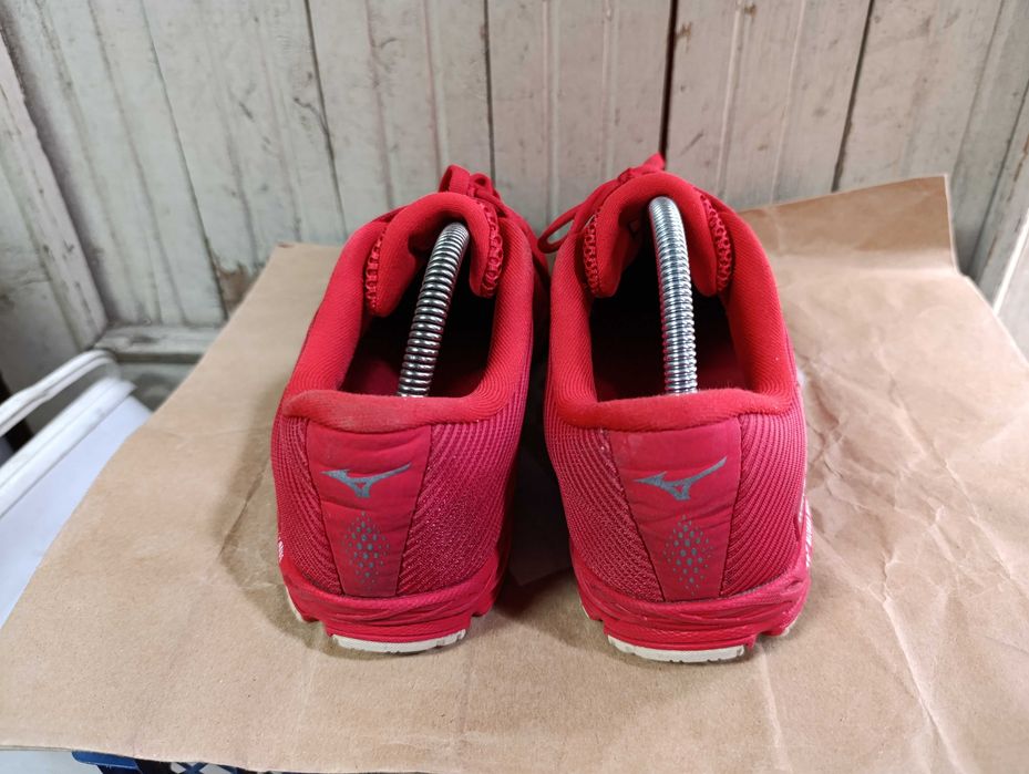 ''Mizuno Wave Shadow 3''оригинални мъжки маратонки 43 номер