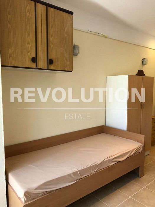 Дава се под наем Едностаен апартамент в Варна, Нептун - 20 кв.м за 175 € - Снимка #2