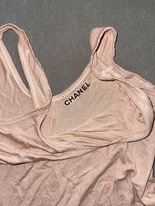 chanel топ потник тениска блузка без ръкав розов цвят розова шанел