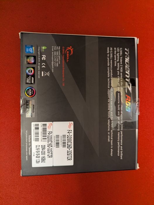32GB (2x16GB) DDR4 RAM памет: G.Skill Trident Z RGB, DDR4-3200 CL16