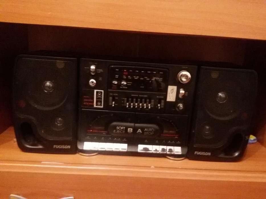 Radio casetofon Fugison