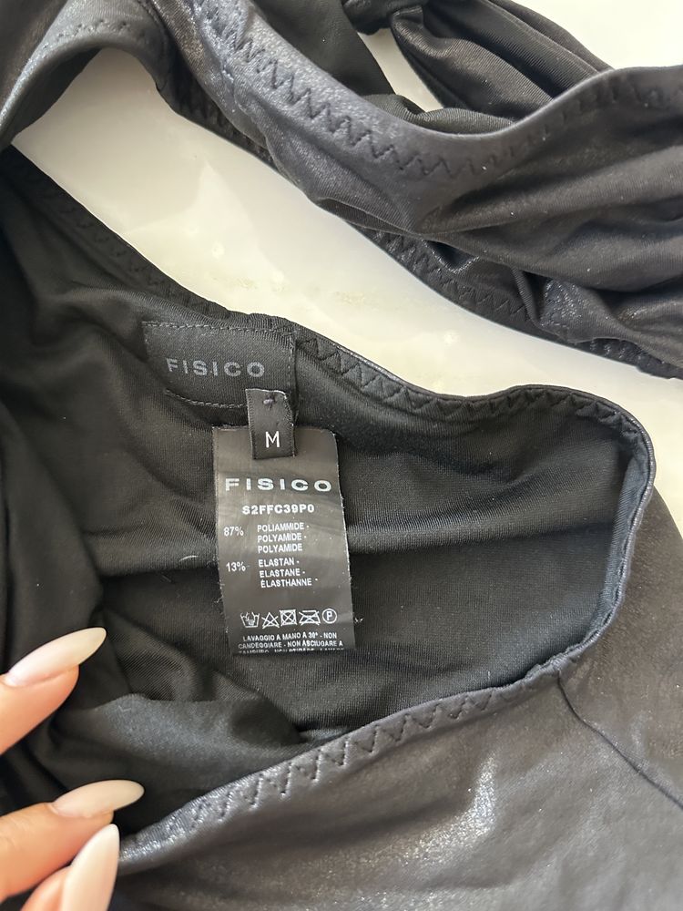 Черен Бански Fisico