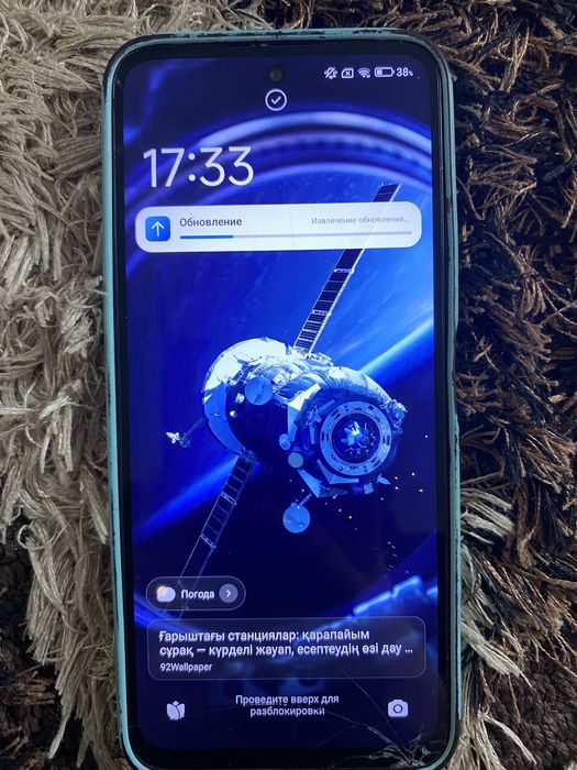 Телефон Redmi12 в хорошем состоянии