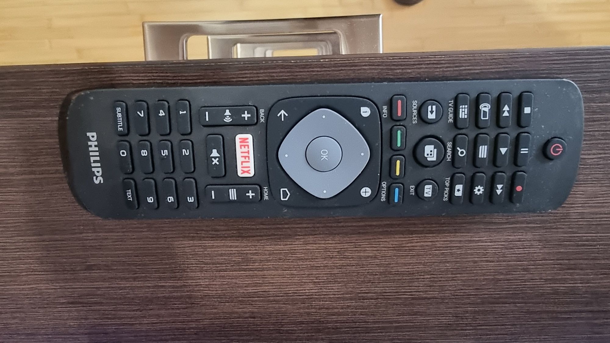 Смарт телевизор Philips 32PFS 6402/12