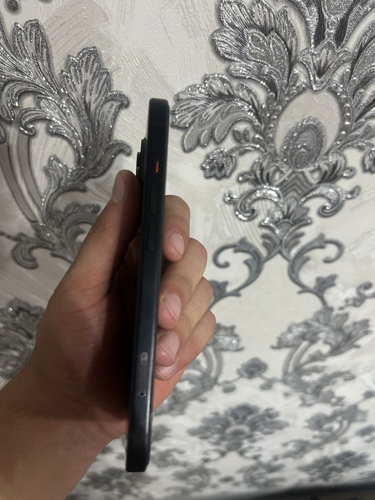 Iphone 15 128gbb
