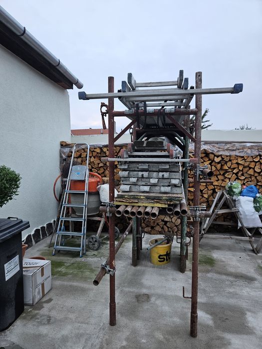 Schela metalica 55 metri patrati