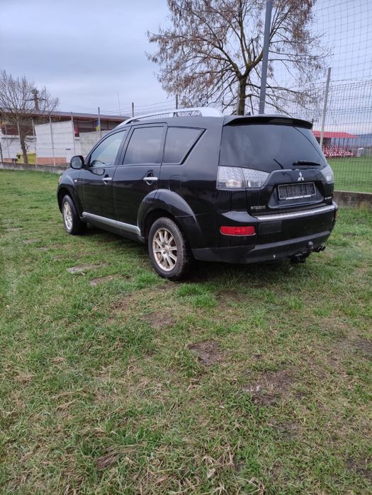 Vand Mitsubishi Outlander 4x4