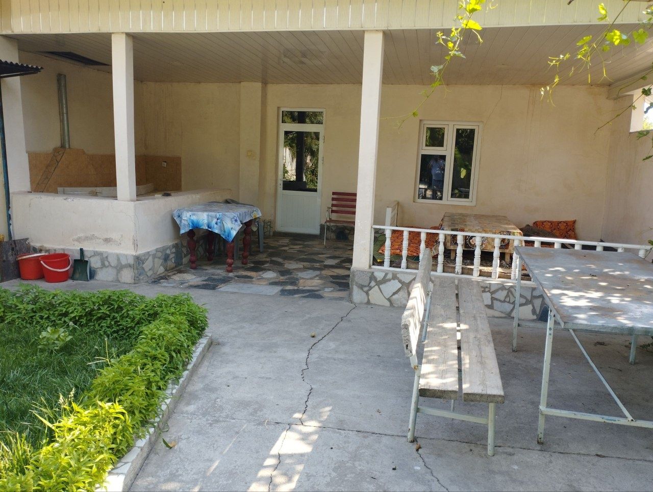 Chirchiqda Hamyonbop narxda va tozza havoda dacha bor