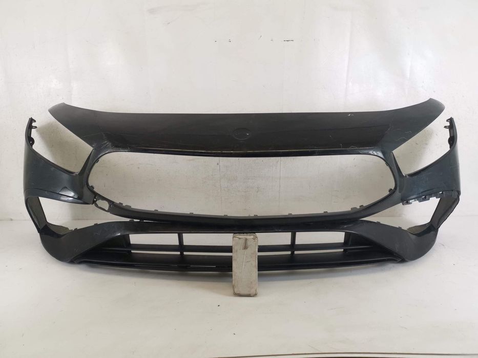 Предна броня с долна решетка Мерцедес Бенц / Mercedes Benz W177 AMG Фе