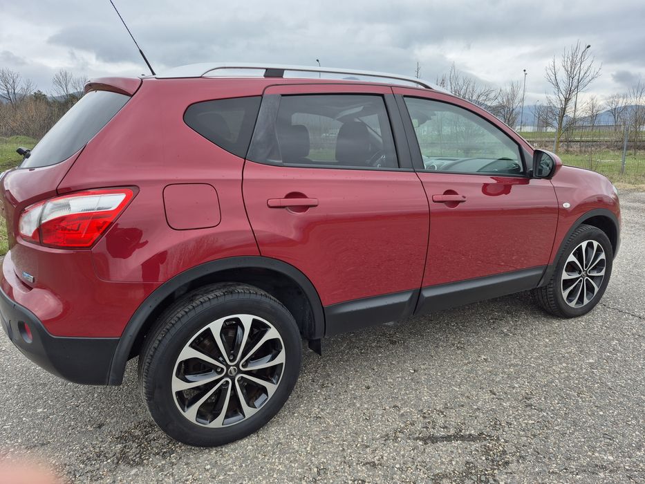 Nissan Qashqai 1.6 diesel 2013 ,consum mic ,camere 360, Deosebită!!!
