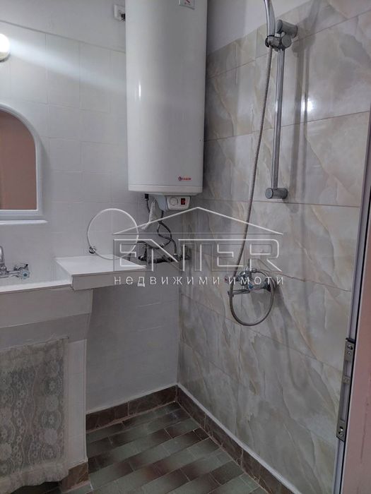 Дава се под наем Двустаен апартамент в Варна, Левски - 62 кв.м за 368.73 € - Снимка #6