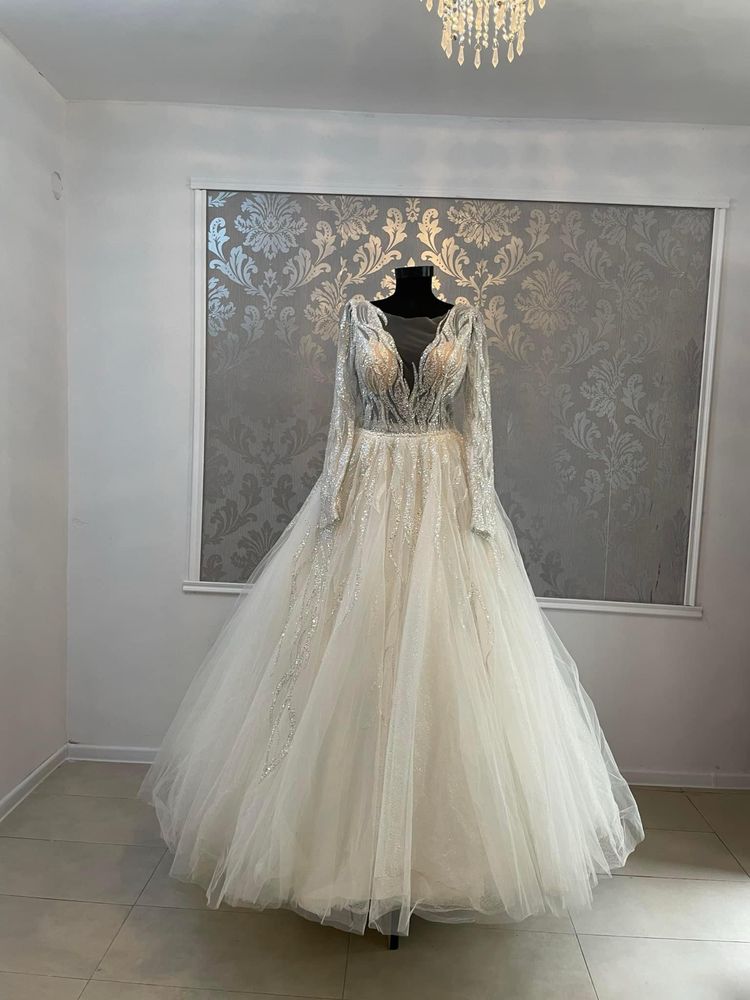 Rochie de mireasa Anne’s Bridal- Milla Nova m/l
