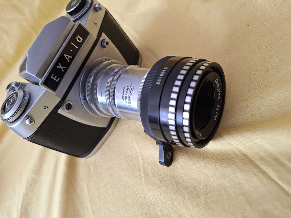 Aparat foto vechi EXA 1a IHAGEE DDR din DRESDA CU INEL MACRO