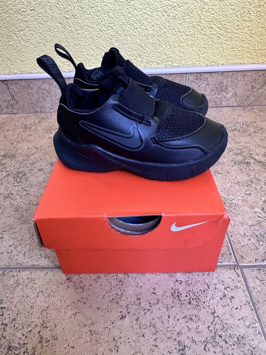 Бебешки маратонки Nike flex runner 3 22
