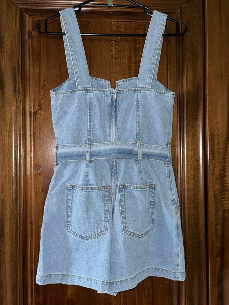 Salopeta blugi Katy Perry x ABOUT YOU Denim