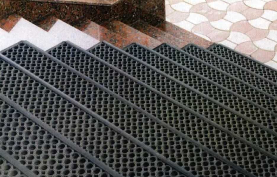 Грязезащитные модульные покрытия