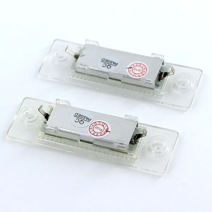 Becuri lampi led numar Vw Touran Caddy Passat B5 B6 Golf Plus Jetta T5