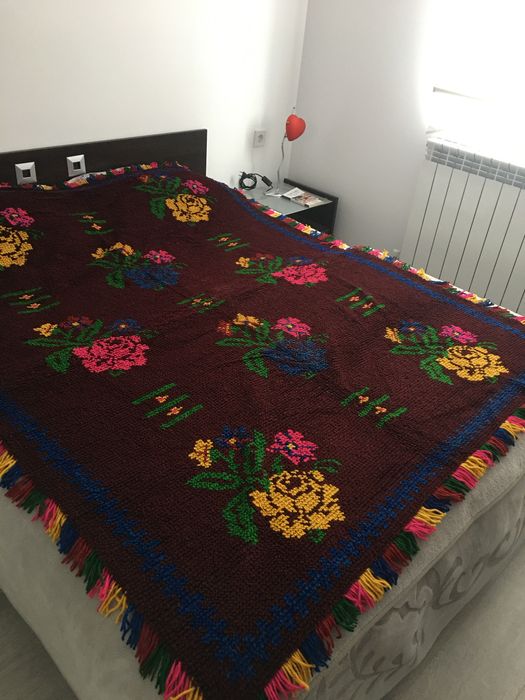 НОВИ Китеници ръчно тъкани със по 2 възглавници