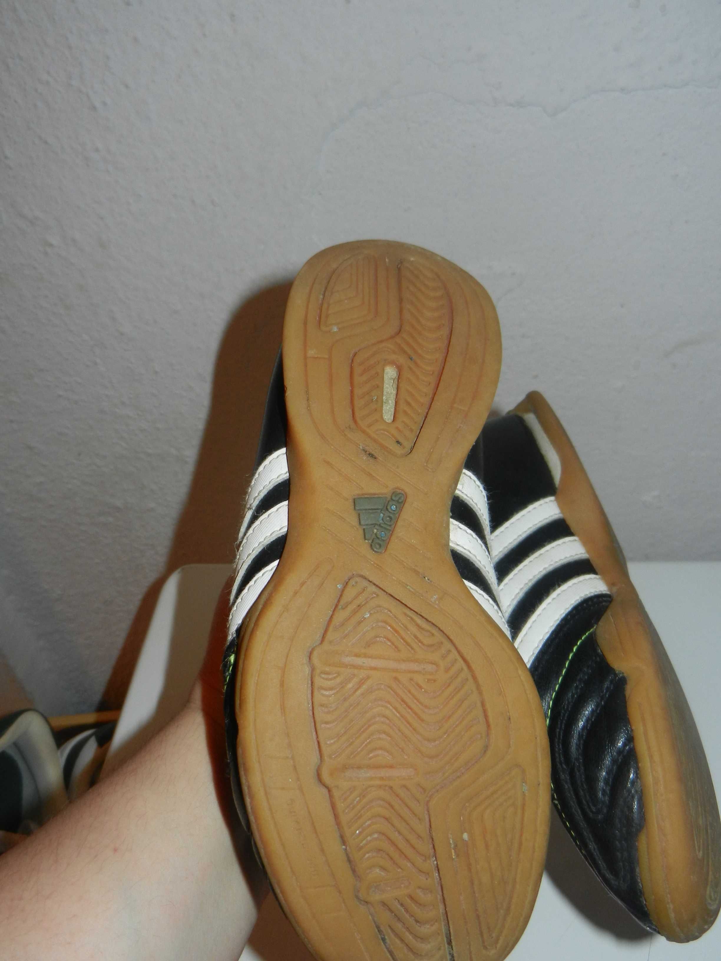 2 adidasi ADIDAS 33