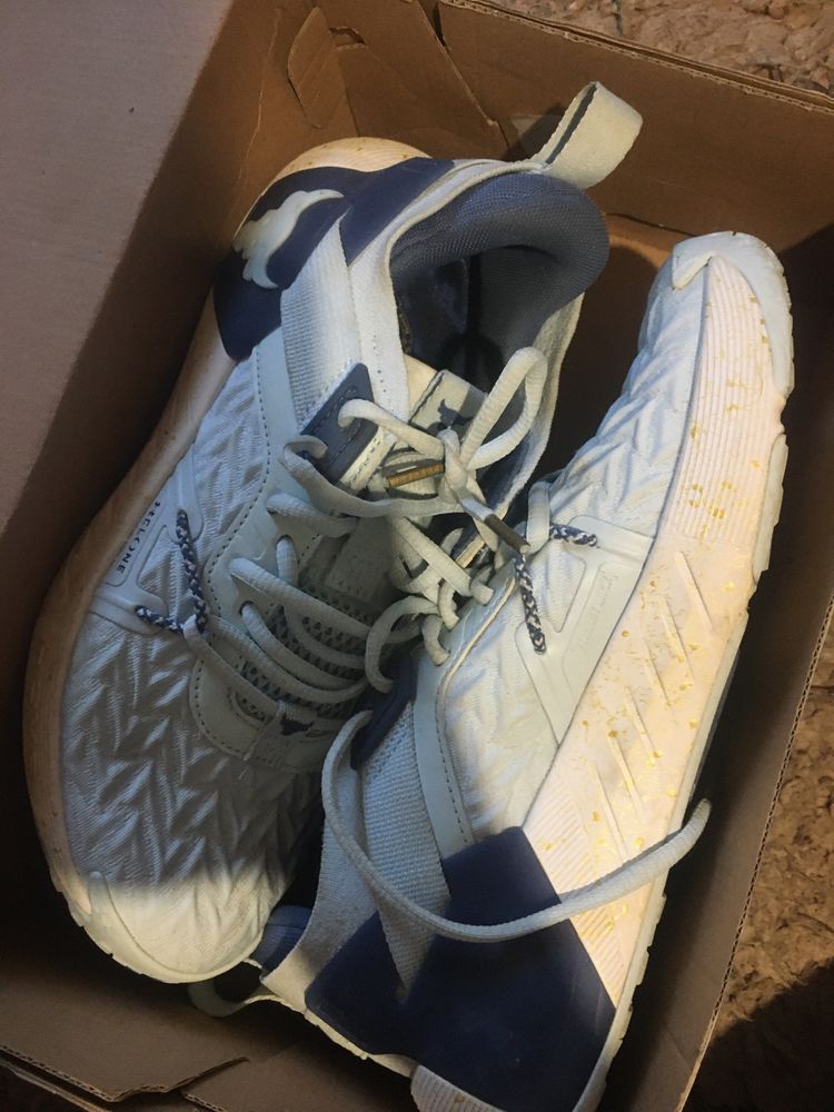Under armour papuci