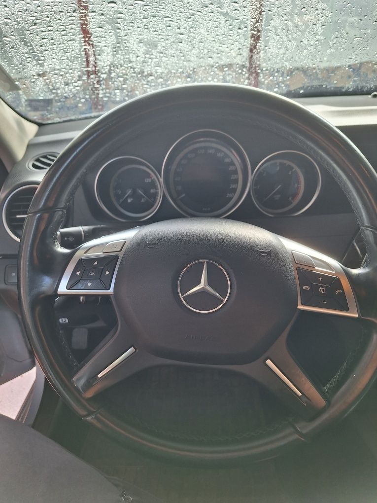 Мерцедес C180 CDI face 2013