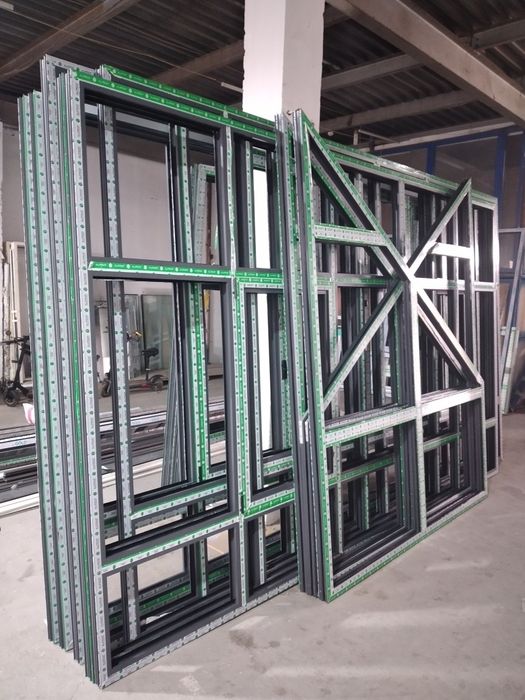 Алюминевые Витражи Металопластиковые Окна  Двери /КАСПИЙ КРЕДИТ