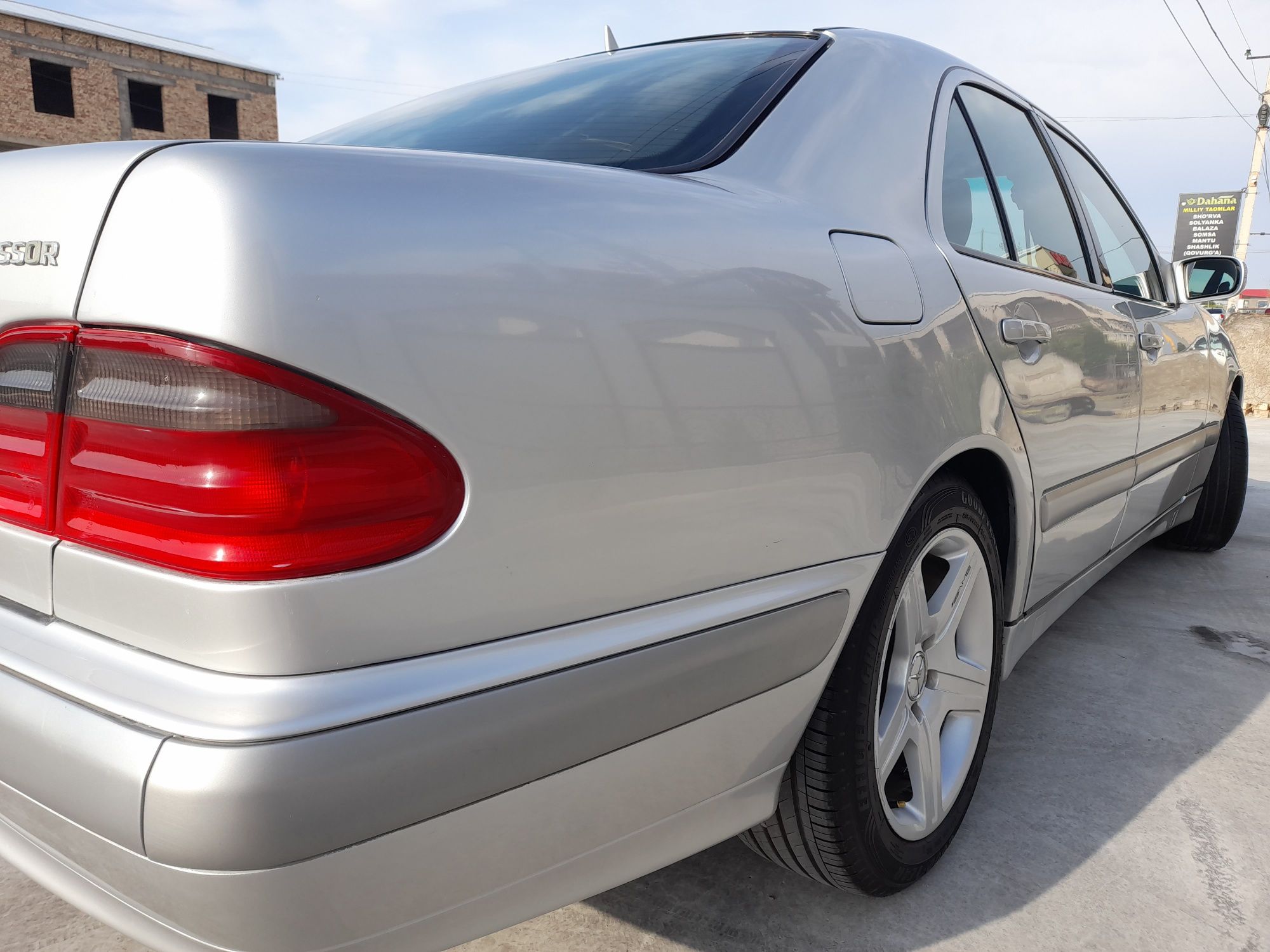 Mersedes benz w 210 e 200 kompressor