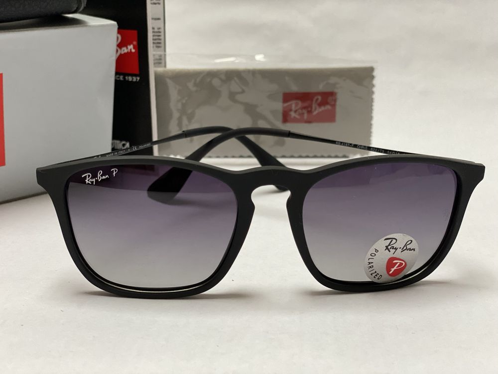 Ochelari de soare RAY BAN 4187 Chris Polarizati Noi