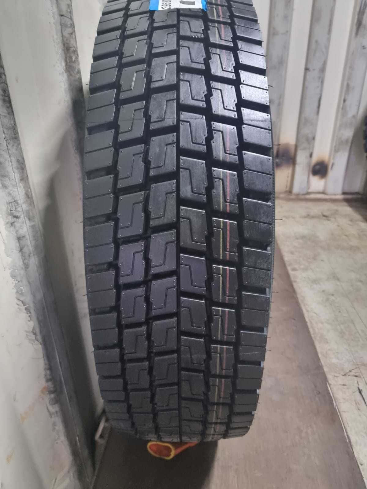 315/70 R22.5-16PR Triangle TRD06, на ведущую ось, М+S