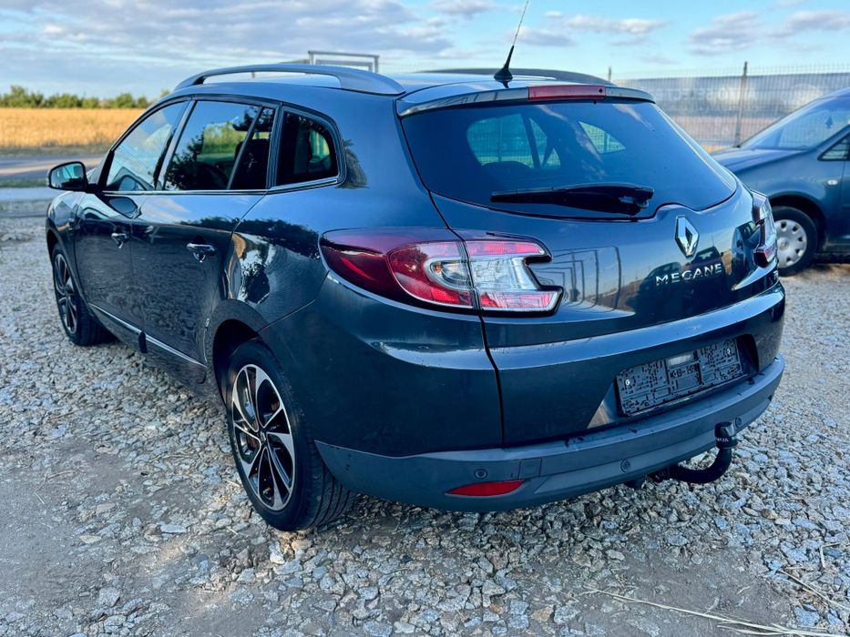Renault Megane bose edition ( 2015 EURO 5 )
