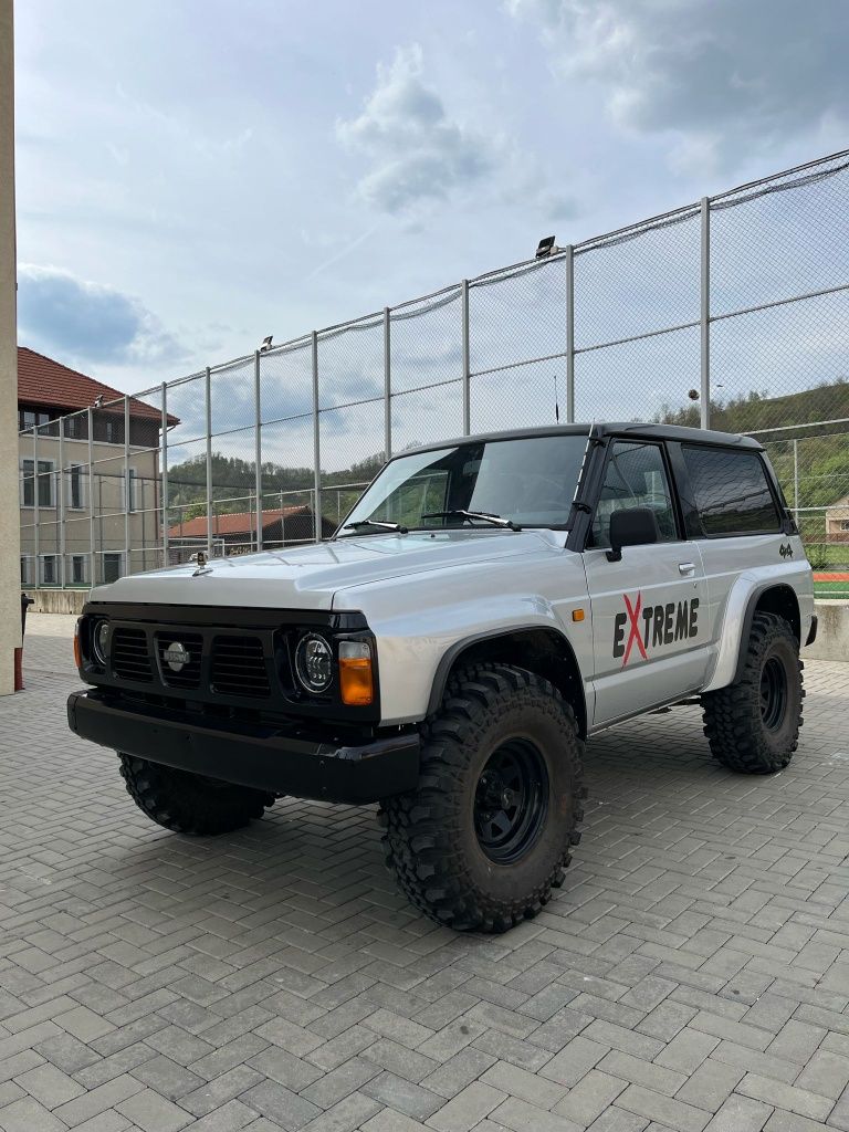 Nissan Patrol y60 Autoutilitara