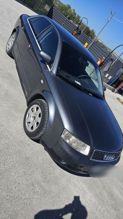 Vând Audi a4 2002